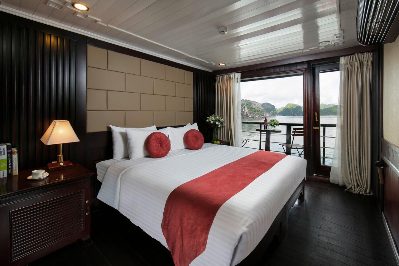 Отель Halong Majestic Legend Cruise Халонг Экстерьер фото